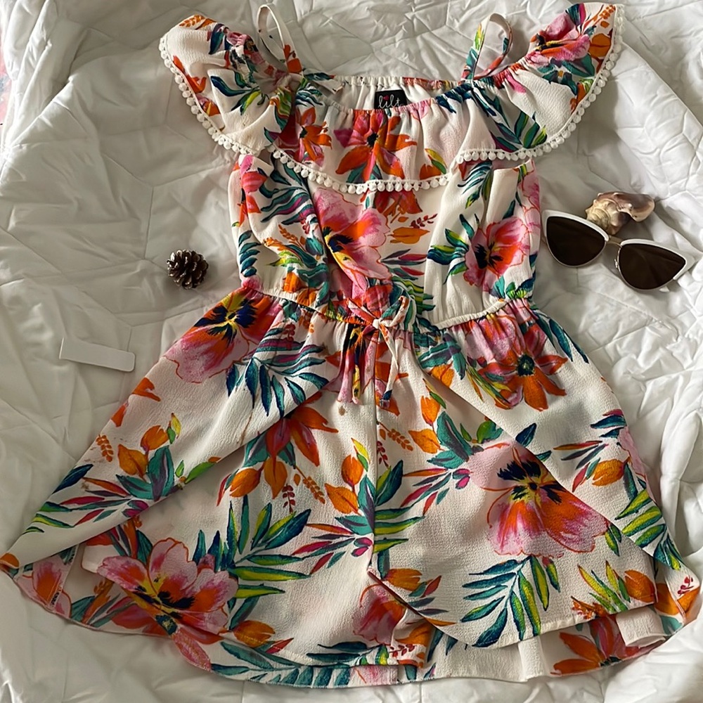 Jumper ( Dress with shorts )